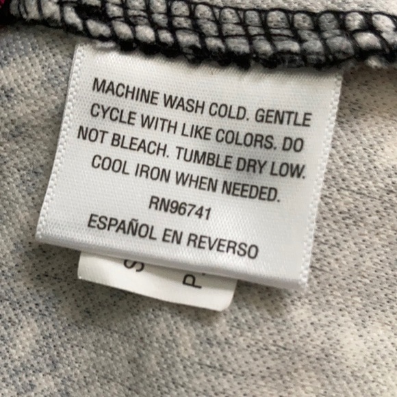 Material Girl black, grey, and white leggings - Picture 5 of 6